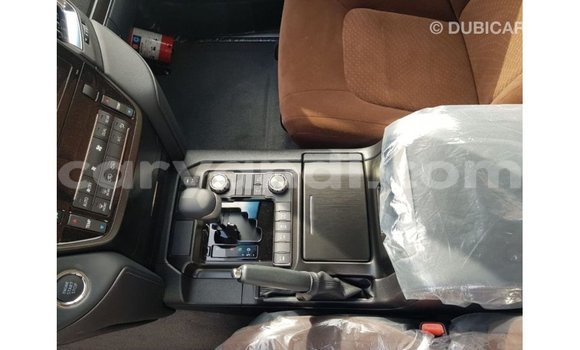 Acheter Import Voiture Toyota Land Cruiser Noir à Import - Dubai, Zambie Acheter Import Voiture Toyota Land Cruiser Noir à Import - Dubai, Zambie