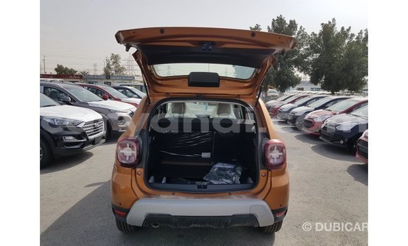 Buy Import Renault 19 Green Car in Import - Dubai in Zambia Buy Import Renault 19 Green Car in Import - Dubai in Zambia