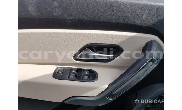 Buy Import Renault 19 Green Car in Import - Dubai in Zambia Buy Import Renault 19 Green Car in Import - Dubai in Zambia