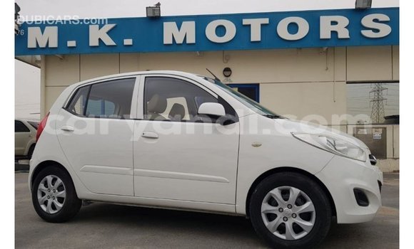 Nunua Imported Hyundai i10 Nyeupe Gari ndani ya Import - Dubai nchini Zambia Nunua Imported Hyundai i10 Nyeupe Gari ndani ya Import - Dubai nchini Zambia