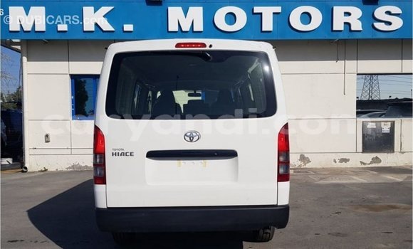 Acheter Import Voiture Toyota Hiace Blanc à Import - Dubai, Zambie Acheter Import Voiture Toyota Hiace Blanc à Import - Dubai, Zambie