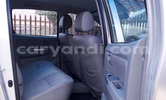Acheter Occasion Voiture Toyota Hilux Gris à Lusaka, Zambie Acheter Occasion Voiture Toyota Hilux Gris à Lusaka, Zambie