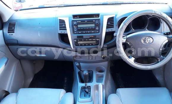 Acheter Occasion Voiture Toyota Hilux Gris à Lusaka, Zambie Acheter Occasion Voiture Toyota Hilux Gris à Lusaka, Zambie