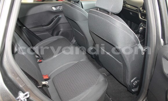 Tenga Tsaru Ford Fiesta Tsvuku Mota in Lusaka in Zambia Tenga Tsaru Ford Fiesta Tsvuku Mota in Lusaka in Zambia