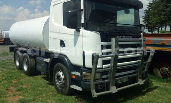 Acheter Occasion Utilitaire Scania Irizar Blanc à Import - Dubai, Zambie Acheter Occasion Utilitaire Scania Irizar Blanc à Import - Dubai, Zambie