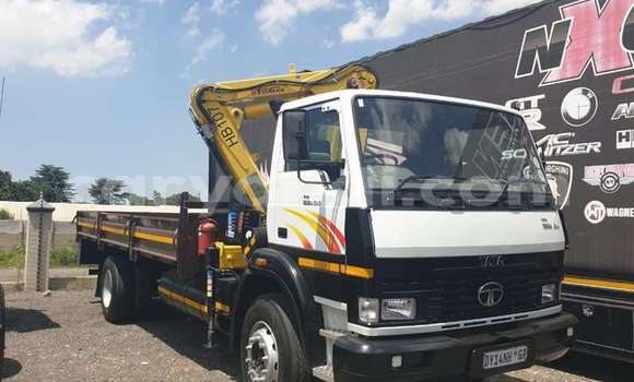 Buy Used Caterpillar 120 Other Truck in Lusaka in Zambia
