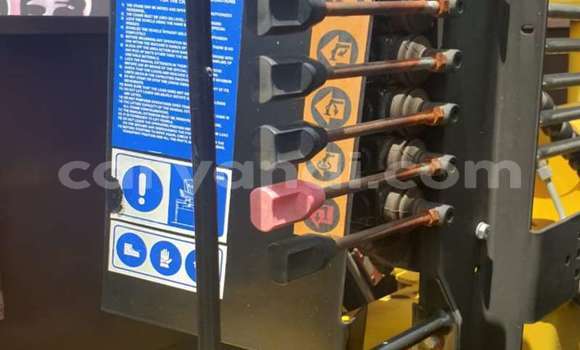 Tenga Tsaru Caterpillar 120 Zvimwe Rori in Lusaka in Zambia Tenga Tsaru Caterpillar 120 Zvimwe Rori in Lusaka in Zambia