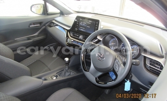 Acheter Occasion Voiture Toyota C-HR Bleu à Import - Dubai, Zambie Acheter Occasion Voiture Toyota C-HR Bleu à Import - Dubai, Zambie