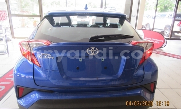 Acheter Occasion Voiture Toyota C-HR Bleu à Import - Dubai, Zambie Acheter Occasion Voiture Toyota C-HR Bleu à Import - Dubai, Zambie
