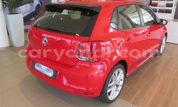 Acheter Occasion Voiture Volkswagen Polo Rouge à Lusaka, Zambie Acheter Occasion Voiture Volkswagen Polo Rouge à Lusaka, Zambie