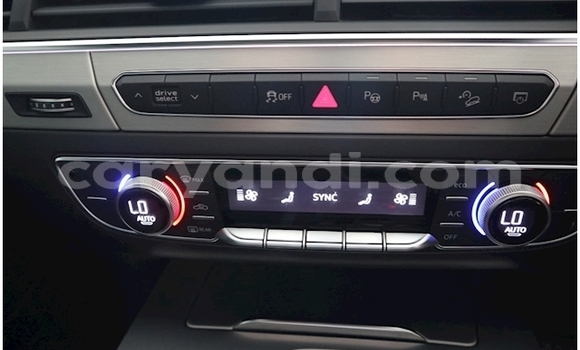 Tenga Tsaru Audi Q7 Nhema Mota in Lusaka in Zambia Tenga Tsaru Audi Q7 Nhema Mota in Lusaka in Zambia