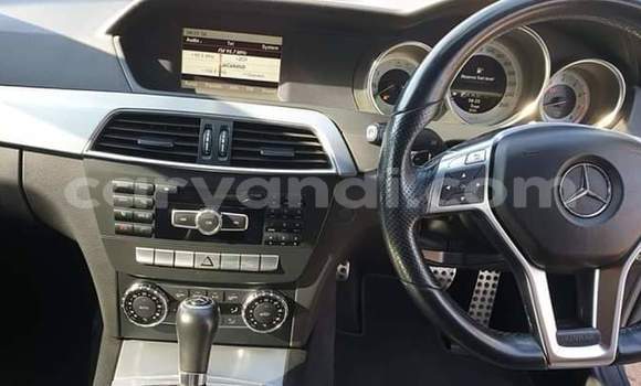 Acheter Occasion Voiture Mercedes‒Benz C–Class Gris à Chingola, Zambie Acheter Occasion Voiture Mercedes‒Benz C–Class Gris à Chingola, Zambie