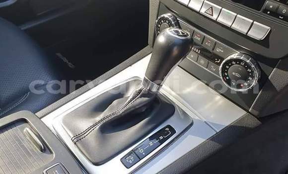 Acheter Occasion Voiture Mercedes‒Benz C–Class Gris à Chingola, Zambie Acheter Occasion Voiture Mercedes‒Benz C–Class Gris à Chingola, Zambie