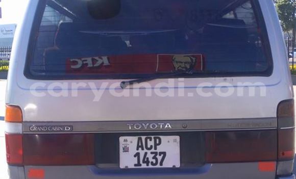 Tenga Tsaru Toyota Hiace Sirivha Mota in Lusaka in Zambia Tenga Tsaru Toyota Hiace Sirivha Mota in Lusaka in Zambia