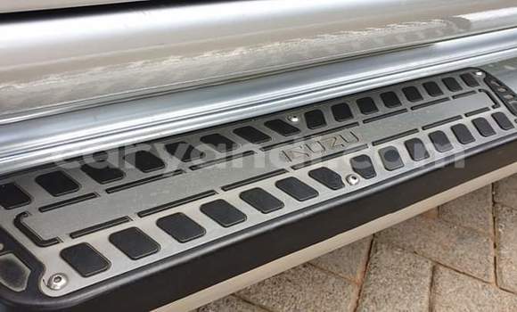 Tenga Tsaru Isuzu KB Sirivha Mota in Lusaka in Zambia Tenga Tsaru Isuzu KB Sirivha Mota in Lusaka in Zambia