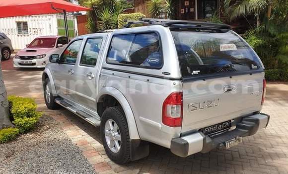Tenga Tsaru Isuzu KB Sirivha Mota in Lusaka in Zambia Tenga Tsaru Isuzu KB Sirivha Mota in Lusaka in Zambia