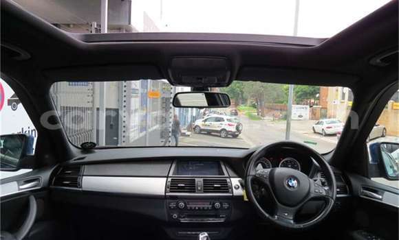 Acheter Occasion Voiture BMW X5 M Bleu à Lusaka, Zambie Acheter Occasion Voiture BMW X5 M Bleu à Lusaka, Zambie