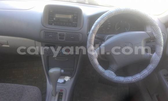 Nunua Ilio tumika Toyota Corolla Nyeupe Gari ndani ya Lusaka nchini Zambia Nunua Ilio tumika Toyota Corolla Nyeupe Gari ndani ya Lusaka nchini Zambia