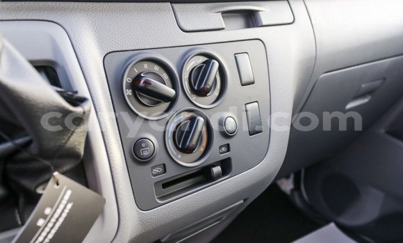 Acheter Import Voiture Nissan Urvan Blanc à Import - Dubai, Zambie Acheter Import Voiture Nissan Urvan Blanc à Import - Dubai, Zambie