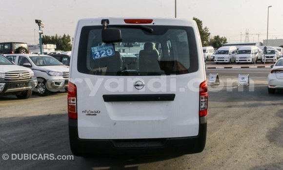 Acheter Import Voiture Nissan Urvan Blanc à Import - Dubai, Zambie Acheter Import Voiture Nissan Urvan Blanc à Import - Dubai, Zambie
