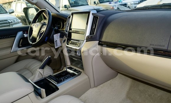 Acheter Import Voiture Toyota Land Cruiser Noir à Import - Dubai, Zambie Acheter Import Voiture Toyota Land Cruiser Noir à Import - Dubai, Zambie