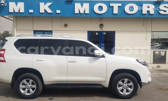 Buy Import Toyota Land Cruiser White Car in Import - Dubai in Zambia Buy Import Toyota Land Cruiser White Car in Import - Dubai in Zambia
