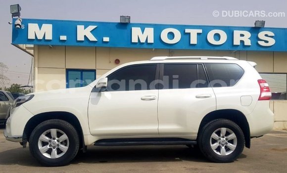 Buy Import Toyota Land Cruiser White Car in Import - Dubai in Zambia Buy Import Toyota Land Cruiser White Car in Import - Dubai in Zambia