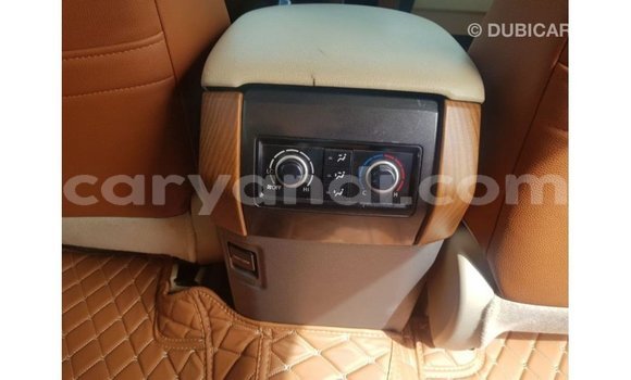 Buy Import Toyota Land Cruiser White Car in Import - Dubai in Zambia Buy Import Toyota Land Cruiser White Car in Import - Dubai in Zambia