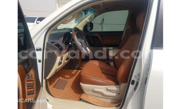 Buy Import Toyota Land Cruiser White Car in Import - Dubai in Zambia Buy Import Toyota Land Cruiser White Car in Import - Dubai in Zambia