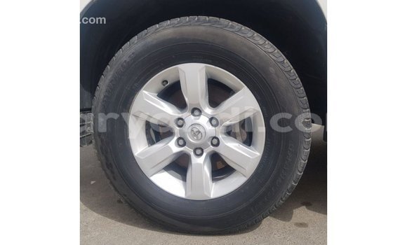 Buy Import Toyota Land Cruiser White Car in Import - Dubai in Zambia Buy Import Toyota Land Cruiser White Car in Import - Dubai in Zambia