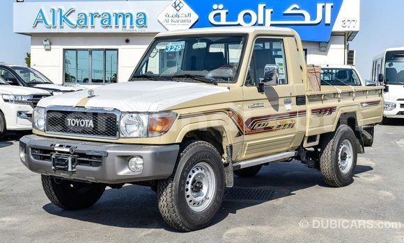 Acheter Import Voiture Toyota Land Cruiser Beige à Import - Dubai, Zambie Acheter Import Voiture Toyota Land Cruiser Beige à Import - Dubai, Zambie