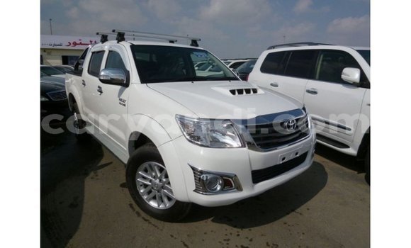 Nunua Imported Toyota Hilux Nyeupe Gari ndani ya Import - Dubai nchini Zambia Nunua Imported Toyota Hilux Nyeupe Gari ndani ya Import - Dubai nchini Zambia