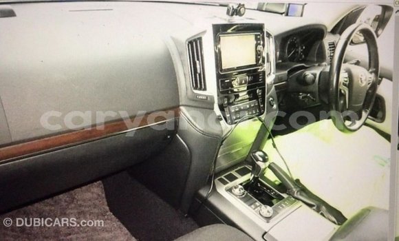 Tenga Imported Toyota Land Cruiser Zvimwe Mota in Import - Dubai in Zambia Tenga Imported Toyota Land Cruiser Zvimwe Mota in Import - Dubai in Zambia