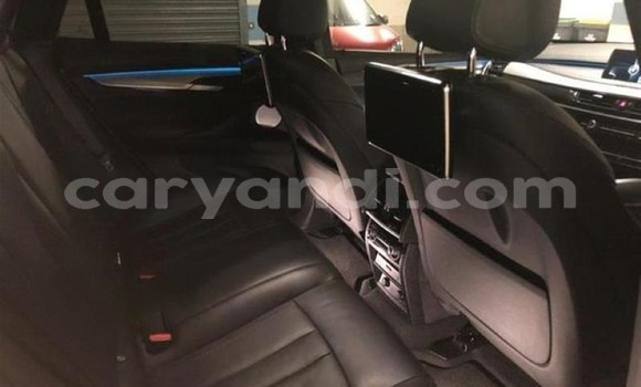 Acheter Occasion Voiture BMW X6 M Blanc à Livingstone, Zambie Acheter Occasion Voiture BMW X6 M Blanc à Livingstone, Zambie