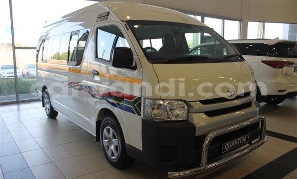 Acheter Occasion Voiture Toyota Sprinter Gris à Chingola, Zambie Acheter Occasion Voiture Toyota Sprinter Gris à Chingola, Zambie