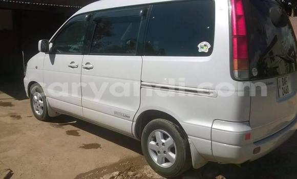 Nunua Ilio tumika Toyota Noah Nyeupe Gari ndani ya Lusaka nchini Zambia Nunua Ilio tumika Toyota Noah Nyeupe Gari ndani ya Lusaka nchini Zambia