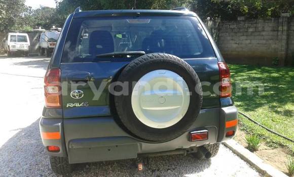 Nunua Ilio tumika Toyota RAV4 Nyeusi Gari ndani ya Lusaka nchini Zambia Nunua Ilio tumika Toyota RAV4 Nyeusi Gari ndani ya Lusaka nchini Zambia
