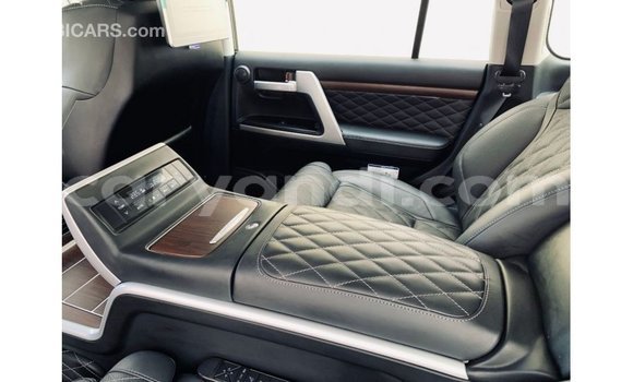 Buy Import Toyota Land Cruiser Black Car in Import - Dubai in Zambia Buy Import Toyota Land Cruiser Black Car in Import - Dubai in Zambia