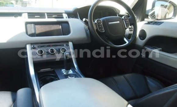 Buy Used Land Rover Range Rover White Car in Lusaka in Zambia Buy Used Land Rover Range Rover White Car in Lusaka in Zambia