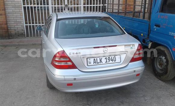 Tenga Tsaru Mercedes‒Benz C–Class Sirivha Mota in Lusaka in Zambia Tenga Tsaru Mercedes‒Benz C–Class Sirivha Mota in Lusaka in Zambia