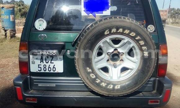 Nunua Ilio tumika Toyota Prado Kijani Gari ndani ya Lusaka nchini Zambia Nunua Ilio tumika Toyota Prado Kijani Gari ndani ya Lusaka nchini Zambia