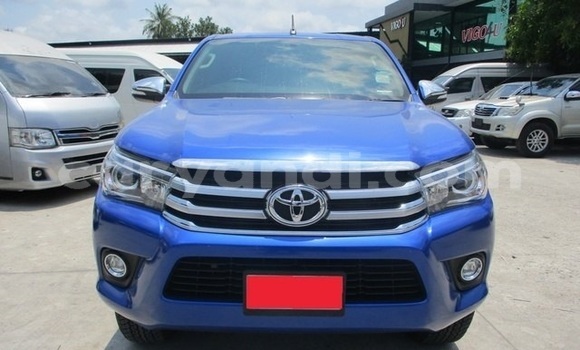 Acheter Occasion Voiture Toyota Hilux Bleu à Lusaka, Zambie Acheter Occasion Voiture Toyota Hilux Bleu à Lusaka, Zambie