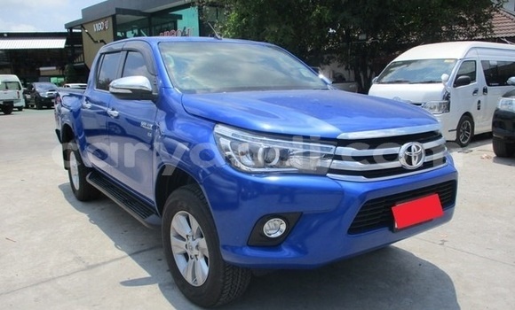Acheter Occasion Voiture Toyota Hilux Bleu à Lusaka, Zambie Acheter Occasion Voiture Toyota Hilux Bleu à Lusaka, Zambie