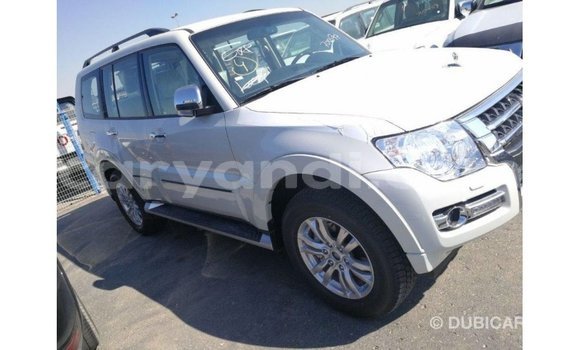 Buy Import Mitsubishi Pajero White Car in Import - Dubai in Zambia Buy Import Mitsubishi Pajero White Car in Import - Dubai in Zambia