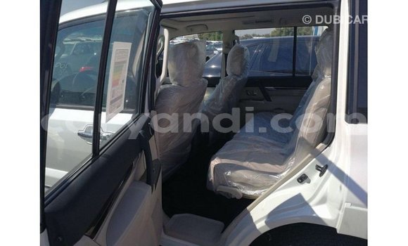 Buy Import Mitsubishi Pajero White Car in Import - Dubai in Zambia Buy Import Mitsubishi Pajero White Car in Import - Dubai in Zambia