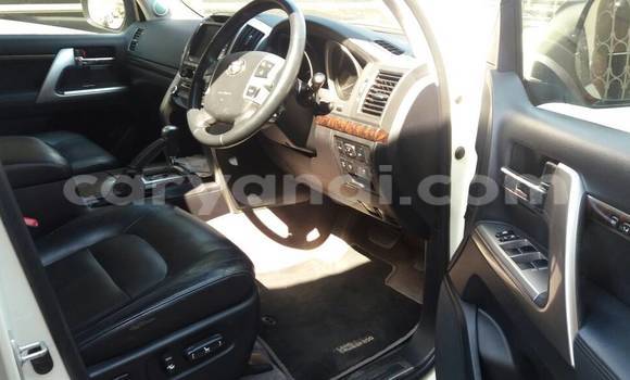 Buy Used Toyota Land Cruiser White Car in Lusaka in Zambia Buy Used Toyota Land Cruiser White Car in Lusaka in Zambia