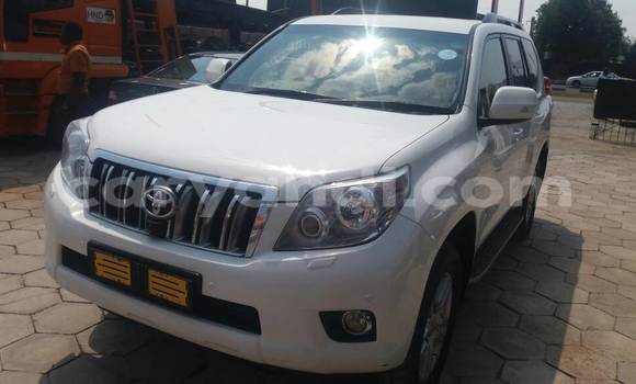 Buy Used Toyota 4Runner White Car in Lusaka in Zambia Buy Used Toyota 4Runner White Car in Lusaka in Zambia