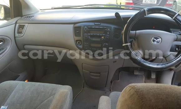 Nunua Ilio tumika Mazda 323 Nyeusi Gari ndani ya Chingola nchini Zambia Nunua Ilio tumika Mazda 323 Nyeusi Gari ndani ya Chingola nchini Zambia