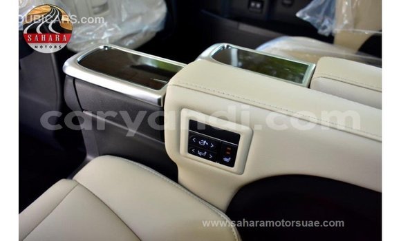 Buy Import Toyota Granvia White Car in Import - Dubai in Zambia Buy Import Toyota Granvia White Car in Import - Dubai in Zambia