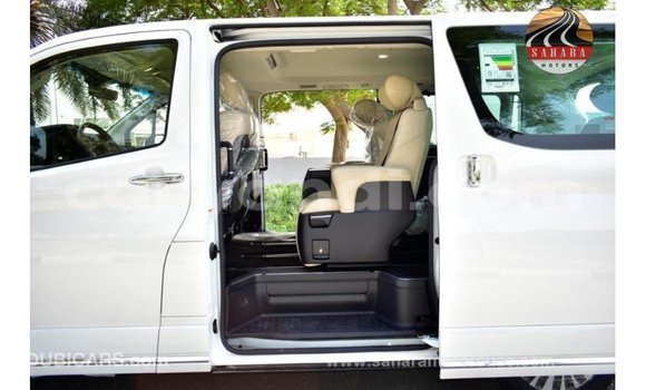 Buy Import Toyota Granvia White Car in Import - Dubai in Zambia Buy Import Toyota Granvia White Car in Import - Dubai in Zambia